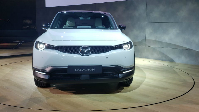 Mazda devela el MX-30, su primer vehículo eléctrico