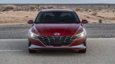 Hyundai Elantra 2021 se presenta en L.A.