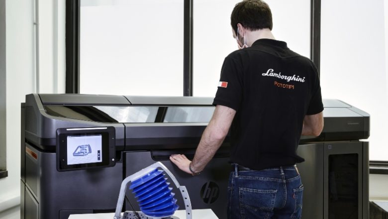 Lamborghini fabrica simuladores de respiración para Italia