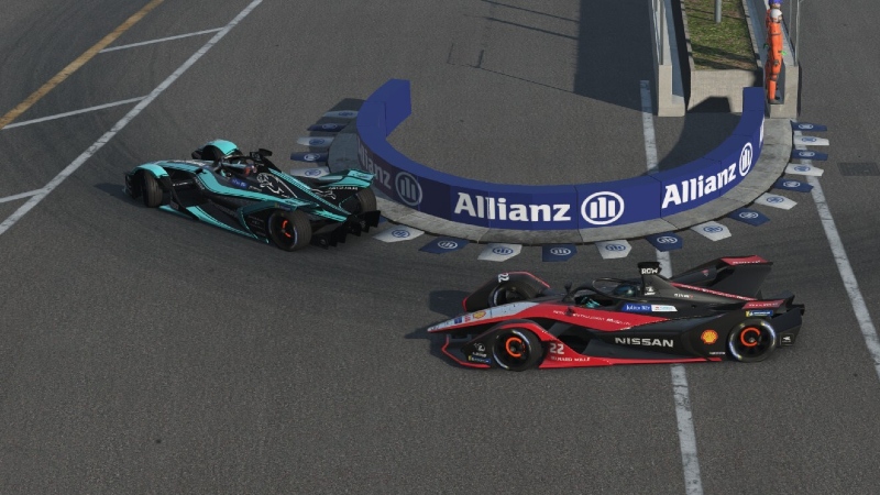 Nissan e.adams, da pelea en carreras virtuales de la Fórmula E