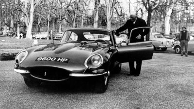 Jaguar E-Type y una celebración especial para sus 60 años