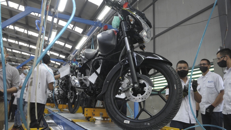 Bajaj comenzó su producción de motocicletas en planta de ensamble en el Quindío