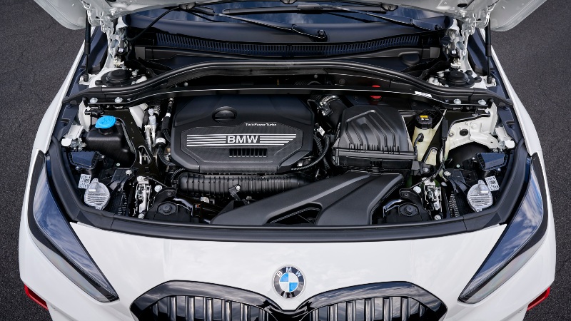 BMW 128ti, potente hatchback alemán, llegó a Colombia