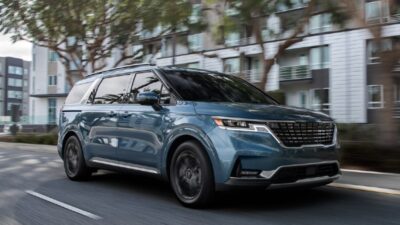 KIA Carnival, cuarta generación de lujo, ya está en Colombia