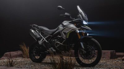 Triumph celebra su primer aniversario en Colombia