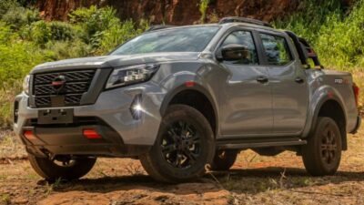 Nissan Frontier 2024: potente pickup, al mejor japonés