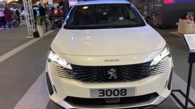 Peugeot deslumbró en el Salón del Automóvil