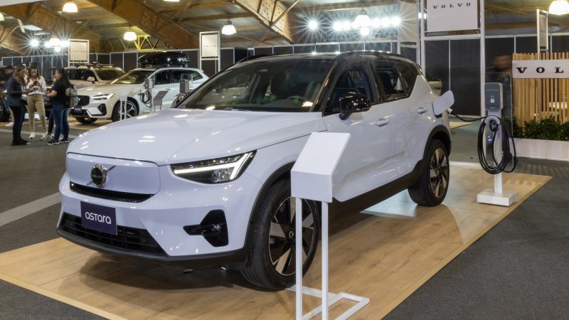 Volvo "Recharge", todo el poder sueco en el Salón del Automóvil