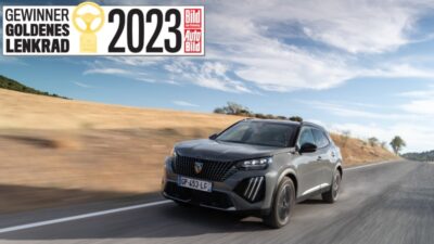 Peugeot E-2008, SUV eléctrico que se llevó "Volante de oro"