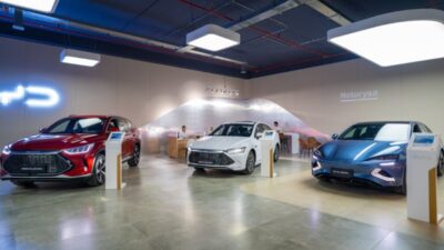 Stella Li, reconocida como la "Persona del Año" de World Car 2025