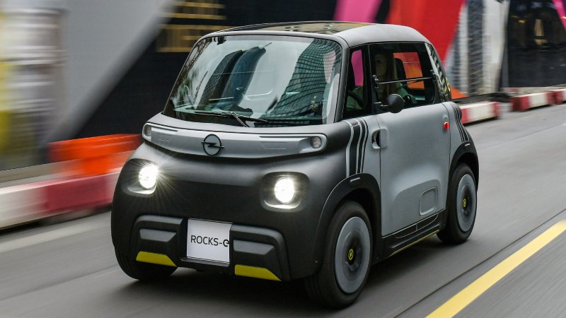 Opel presenta el Rocks-e: futuro de la movilidad urbana sostenible