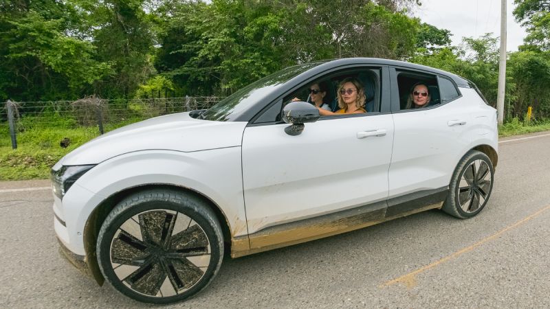 Volvo EX30 2024: el SUV que revoluciona la movilidad sostenible