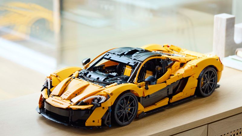 Technic McLaren P1: impresionante obra de McLaren y LEGO