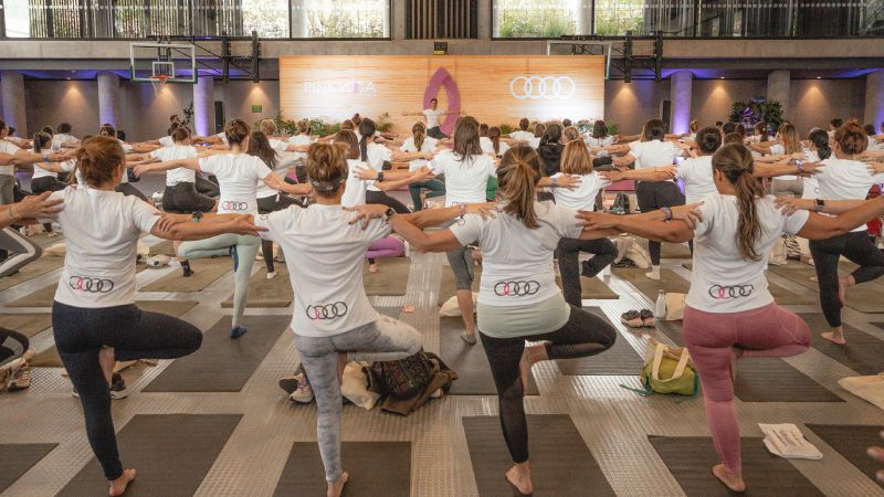 Cáncer de Mama en Colombia: Pink Yoga by Audi, gran iniciativa