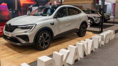 Renault en el Salón del Automóvil 2024: E-Tech, puro