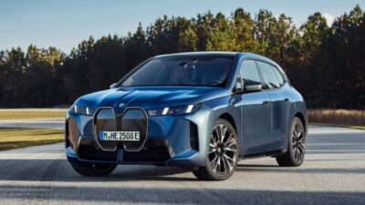 BMW iX 2025: Todo lo que debe saber