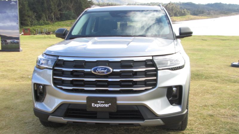 Ford Explorer 2025: Todo lo que debe saber