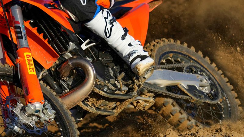 Pirelli SCORPION MX32 MID SOFT: perfecto neumático para Motocross