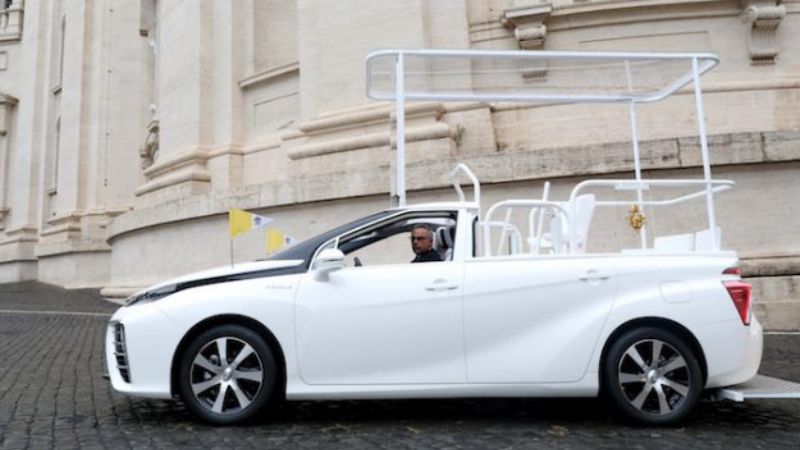 Historia de los papamóviles: sus modelos