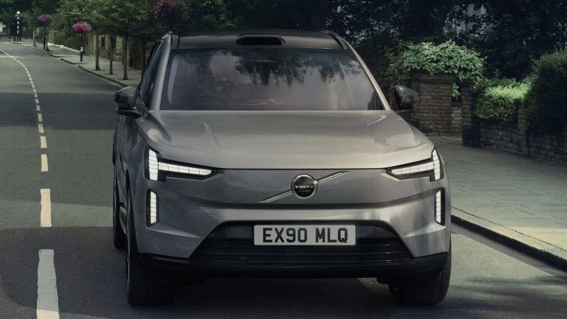 Juanes, nuevo embajador de Volvo en Latinoamérica