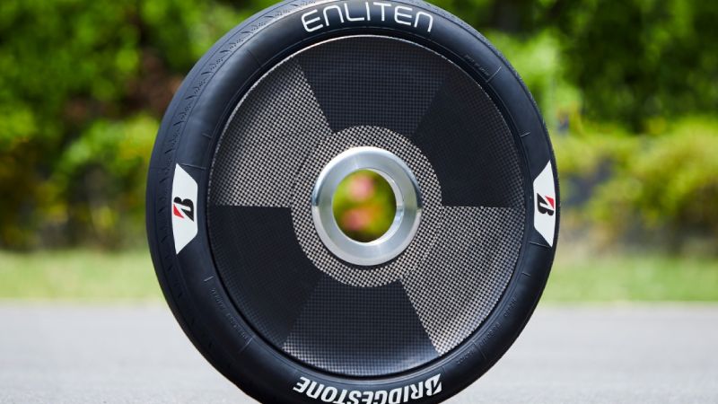 Bridgestone sigue impulsando el World Solar Challenge 2025