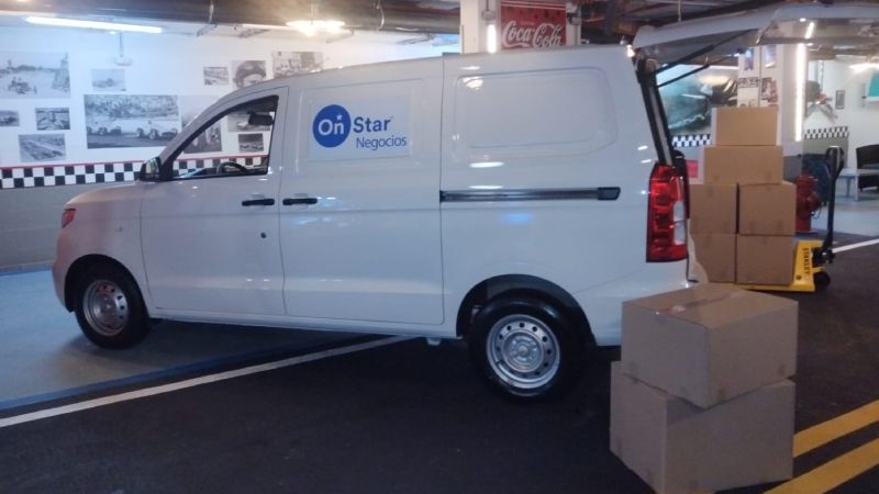 Chevrolet Van N400: ahora conectada con OnStar Negocios