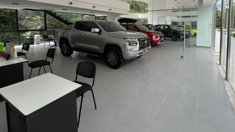 Mitsubishi estrena vitrina eco-friendly en Bucaramanga