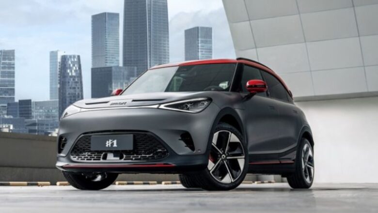 Smart aterriza en Colombia con los eléctricos #1 y #3