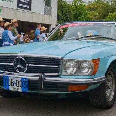 Desfile de Autos Clásicos Medellín 2025: récord histórico