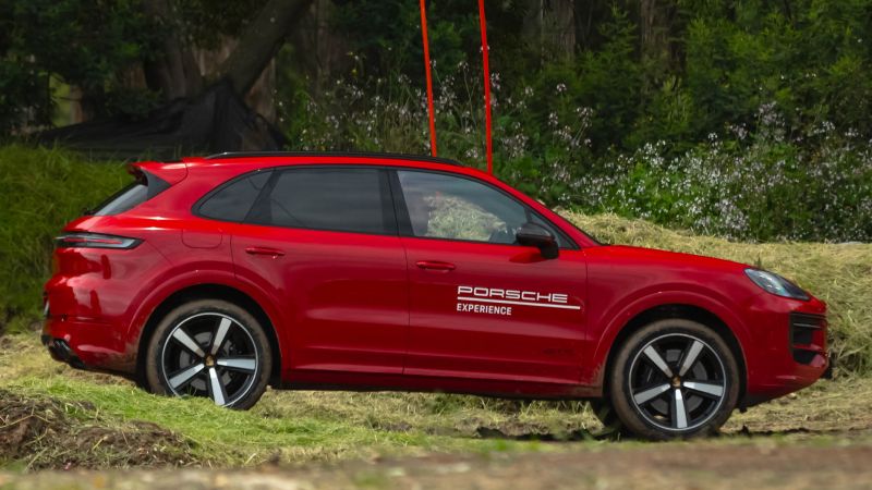 Porsche World Road Show 2025 en Colombia: adrenalina, lujo y electromovilidad