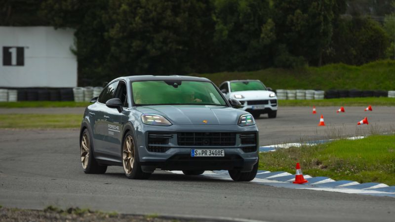 Porsche World Road Show 2025 en Colombia: adrenalina, lujo y electromovilidad