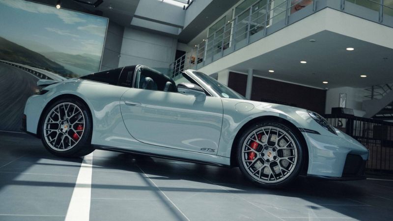 Porsche 911 Carrera 4 GTS híbrido llega a Colombia