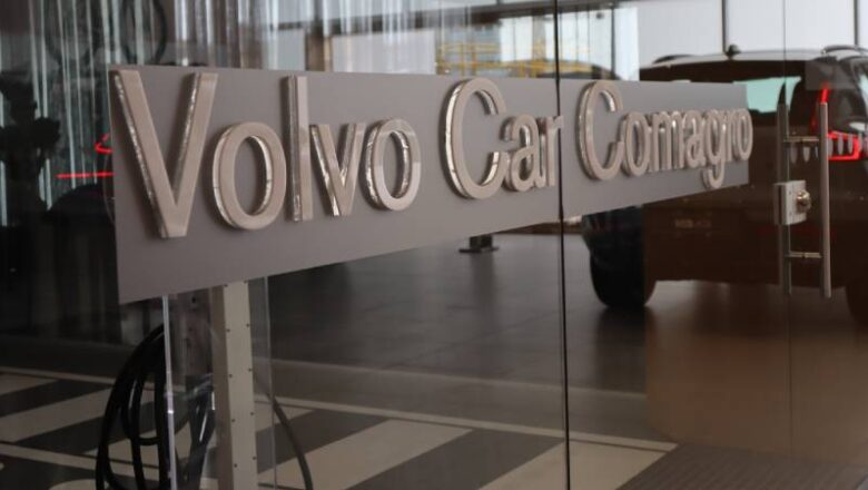 Volvo y Automotores Comagro inauguran vitrina sostenible en Chía