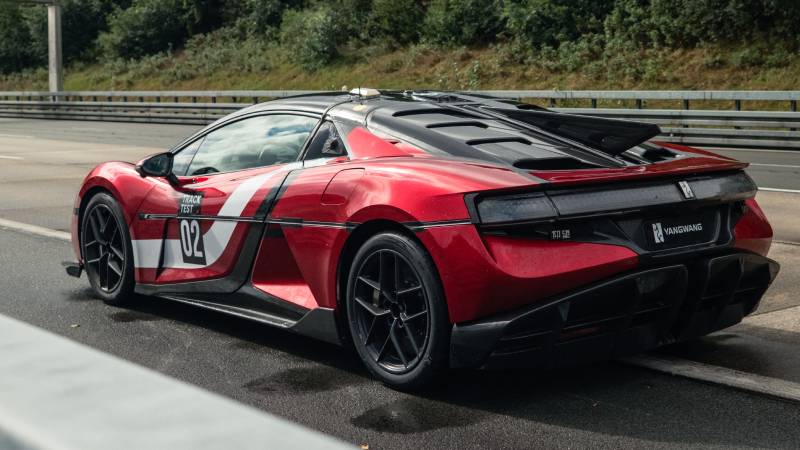 YANGWANG U9 Xtreme: el auto eléctrico más rápido del mundo rompe récord