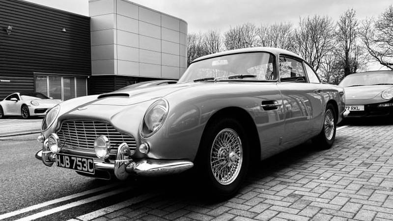 Aston Martin DB5: leyenda del cine y de la ingeniería británica