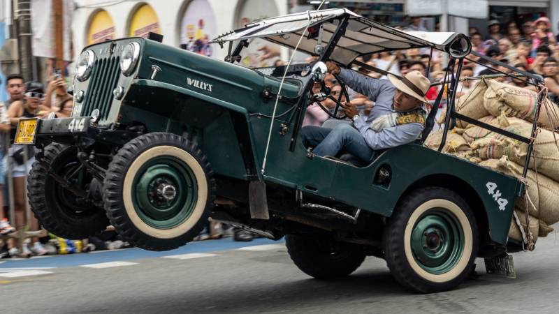 Jeep rinde homenaje al legado del Yipao en el Eje Cafetero con el nuevo Avenger