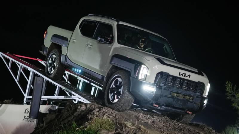 Kia Tasman: potencia, tecnología y aventura que ya está en Colombia