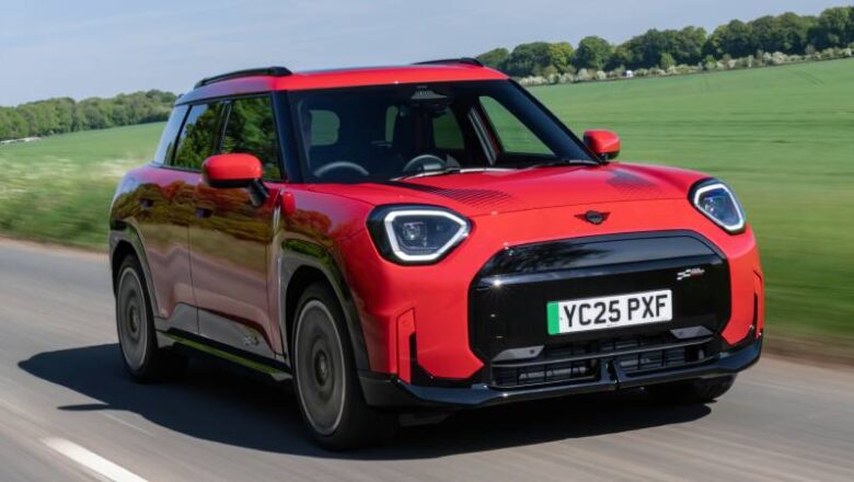 MINI y Paul Smith reafirman su alianza creativa en el Japan Mobility Show 2025