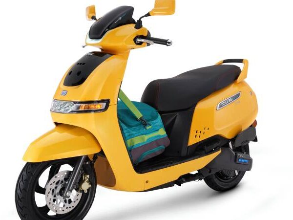 TVS iQube Electric debutó en Expo 2 Ruedas Bogotá 2025