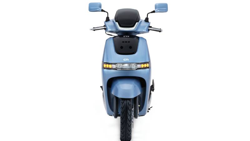 TVS iQube Electric debutó en Expo 2 Ruedas Bogotá 2025