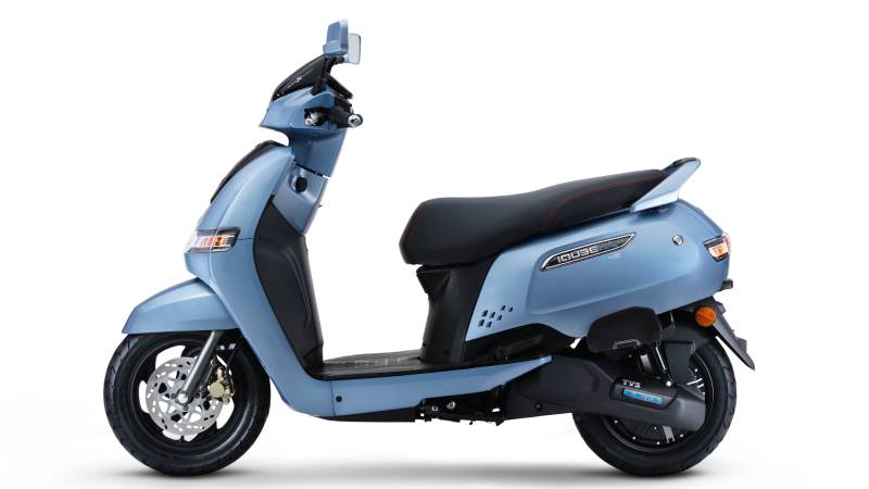 TVS iQube Electric debutó en Expo 2 Ruedas Bogotá 2025