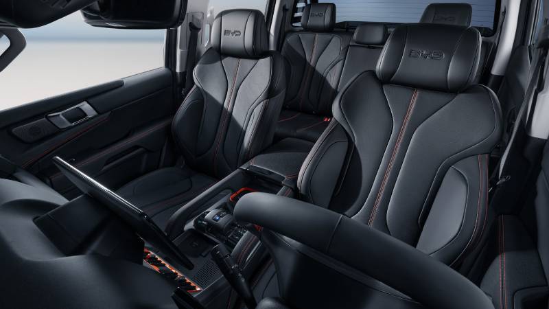 BYD SHARK ya está en Colombia: Apareció en la pasarela del SIAB 2025