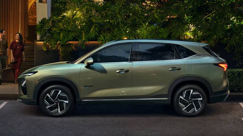 Chevrolet Captiva PHEV y Captiva EV, debutaron en el SIAB 2025