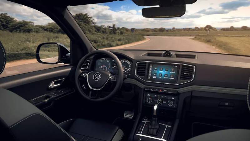 Volkswagen sorprende en el SIAB 2025: así llegan las nuevas Taos y Amarok a Colombia