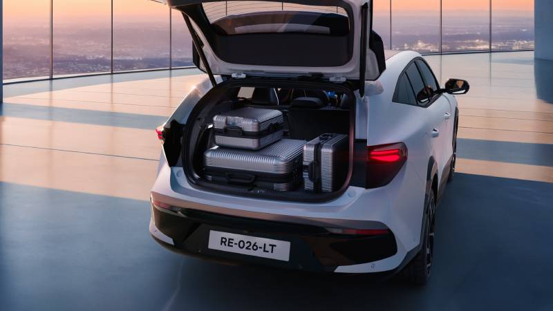 Renault Filante: piedra híbrida angular de la firma del rombo