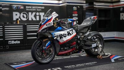 BMW Motorrad Motorsport: programa de élite, pilotos estelares y ambición total para 2026