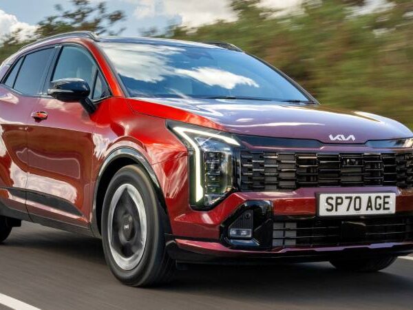 Kia comienza 2026 liderando las ventas en Colombia y acelerando la movilidad sostenible