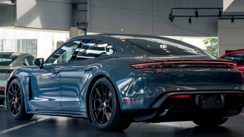 Porsche y sus nuevos deportivos eléctricos para 2026: Taycan GTS y Macan GTS