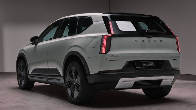 Impactante Volvo EX60 2026: 810 km de autonomía, carga en 10 minutos y seguridad superior