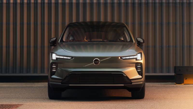 Impactante Volvo EX60 2026: 810 km de autonomía, carga en 10 minutos y seguridad superior